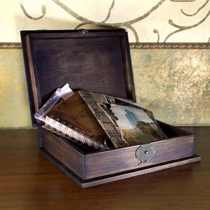 กล่องหนังสือตกแต่งแบบเก่าที่ใส่พระคัมภีร์ศักดิ์สิทธิ์กล่องของขวัญรูปทรงหนังสือไม้สนสั่งทำสำหรับคู่รัก - Product Image 4