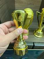 Trophées et médailles créatifs personnalisés avec logo sur mesure, gravure par sublimation, en verre et cristal, durables, OEM pour cadeaux de salons professionnels