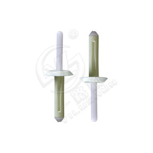 Remaches ciegos de nailon S25 para fijación de revestimiento de pasos de rueda Ford - Product Image 3