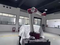 Robot collaboratif JAKA A12, charge utile de 12 kg, interface de communication PLC, structure en aluminium robuste, IP54, soudage, manutention de matériaux