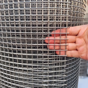 Rouleaux <span class=keywords><strong>de</strong></span> grillage soudé en acier inoxydable 304 toutes saisons, tissu métallique robuste pour barrières anti-encrochement des racines d'arbres - Product Image 3