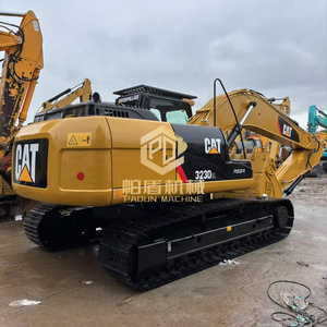 Excavatrice sur chenilles d'occasion CAT 323D2L Caterpillar, pelle hydraulique de taille moyenne pour la construction - Product Image 3