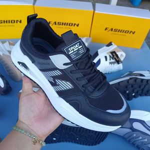 M2060 all'ingrosso misto stile moda Casual <span class=keywords><strong>scarpe</strong></span> sportive per gli uomini a buon mercato usato <span class=keywords><strong>scarpe</strong></span> da uomo da corsa Sneakers spedizione casuale - Product Image 2