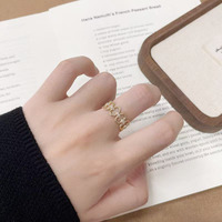 Bague de fiançailles et de mariage pour femme en or jaune 18 carats plaqué, avec diamant de laboratoire unique entrelacé et tressé, design romantique