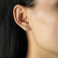 Gemnel Ensemble de boucles d'oreilles grimpantes blanches en zircon cubique, courbées, dégradées, délicates et étincelantes, plaqué or 14K, argent 925