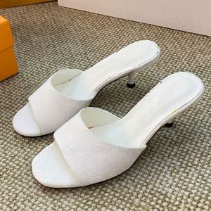 Sandalias de Tacón Alto de Diseño para Mujer, Sandalias de Verano con Punta Abierta y Diseño de Hebilla Sexy, Estilo de Tacón Bajo - Product Image 3