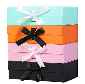 Boîtes cadeaux en gros <span class=keywords><strong>orange</strong></span> et or, petites, avec ruban gros-grain <span class=keywords><strong>fixe</strong></span>, format A4, blanches, pliables, magnétiques, avec ruban - Product Image 1