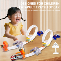 Bash Double Racing Track Launcher avec 4PCS Iron Slide Car Slot Toys Product