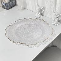 Assiette de fruits en plastique transparent pour banquets de mariage plats de chargeur modernes pour le dîner de restaurant 100 pièces commande minimum