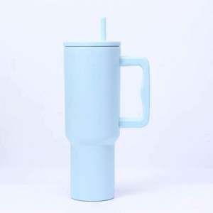 Gobelet isotherme en acier inoxydable de 40 oz avec poignée, couvercle et paille – Maintien au chaud de 6 à 12 heures – Design moderne pour le camping - Product Image 5