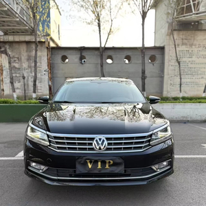 Volkswagen <span class=keywords><strong>Passat</strong></span> <span class=keywords><strong>2017</strong></span> con Guida a Sinistra, 1.8TSI 330TSI Edizione Premium, Trasmissione Automatica, Senza Incidenti - Product Image 1