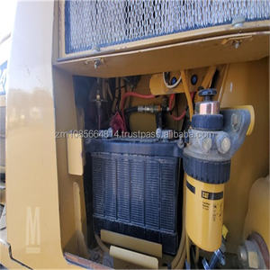 Miniexcavadora Caterpillar D4G LGP usada a la venta, pequeña excavadora sobre orugas con componente de motor central - Product Image 6