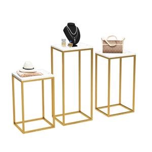 Espositore in Metallo <span class=keywords><strong>di</strong></span> Alta Qualità per Negozi, Scaffale da Terra in Ferro Oro e Nero per Scarpe, Borse e <span class=keywords><strong>Abbigliamento</strong></span>, Design d'Interni per Negozi - Product Image 2