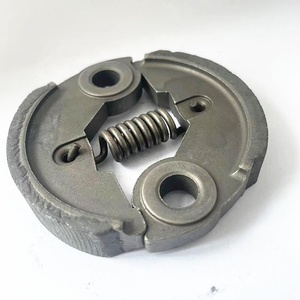 <span class=keywords><strong>Embrayage</strong></span> en fer métallique de bonne qualité pour moteur de débroussailleuse à essence 43cc 49cc 52cc - Product Image 5