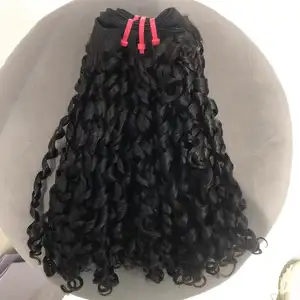 Ghrehair 100% Remy Cheveux Humains Naturels et de la Meilleure Qualité Paquets de Cheveux Pixie Bouclés Vente en Gros pour les Femmes