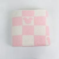 Vente en gros de nouveaux best-sellers en microfibre mode unie plaid tricoté en peluche léger et doux à carreaux personnalisés