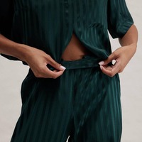 Ensemble pyjama rayé en satin à manches courtes pour femme avec logo personnalisé, vente en gros, ensemble deux pièces