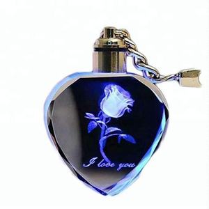 Porte-clés en cristal personnalisé avec gravure laser 3D / Porte-clés en cristal LED - Product Image 1