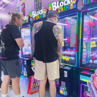 Machine de jeu vidéo à prix à gagner pour un joueur, thème Block Clash Pixel, lumières néon RGB, commandes par boutons pour FEC