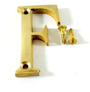 Lettres décoratives murales en laiton au design luxueux pour les détaillants, les magasins de décoration intérieure, les hôtels et les acheteurs commerciaux - Product Image 4