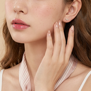 Nuevo Pendiente de Oro Sólido de 14K con Diamante Natural, Diseño Simple y Elegante para Uso Diario - Product Image 5