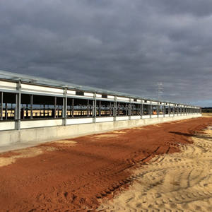 Estructura prefabricada Casa de pollo granja avícola prefabricada Motor de acero nuevo producto <span class=keywords><strong>2020</strong></span> proporcionado gallinero móvil automático - Product Image 3