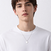 Collier avec pendentif rond personnalisé, chaîne en acier inoxydable, bijoux médaillon pour cadeau et souvenir