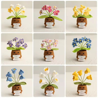 Nouveau style de pot de plante au crochet DIY, mini pot créatif tricoté, fleurs artificielles mignonnes et encourageantes, design unique pour la maison