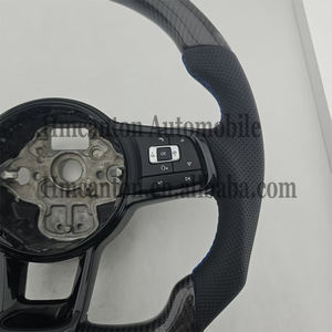 Nuevo Producto: Volante Deportivo de Fibra de Carbono y Cuero Perforado para Volkswagen Golf 7.5 GTI - Product Image 4