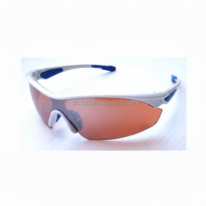 แว่นกันแดดป้องกันรังสียูวี 400 กรอบพีซี เลนส์ทนแรงกระแทก ได้รับการรับรองมาตรฐาน ANSI Z87.1 ดีไซน์แฟชั่นสำหรับทุกเพศ ป้องกันรังสีที่เป็นอันตราย - Product Image 1