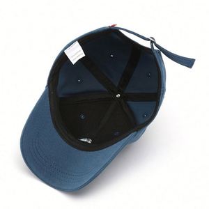 หมวกแก๊ปปักโลโก้แบบเรียบง่าย 6 แผง คุณภาพสูง ผลิตตามสั่ง (OEM) ขายส่ง สำหรับทุกเพศทุกวัย ไม่มีโครงสร้าง - Product Image 6