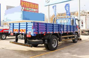 Camión de Trabajo Mediano KAMA M68E, Capacidad de Carga de 7.5T, Euro 5, Motor Yuchai de 3.8L, Cabina Ancha, Camión de Carga - Product Image 3