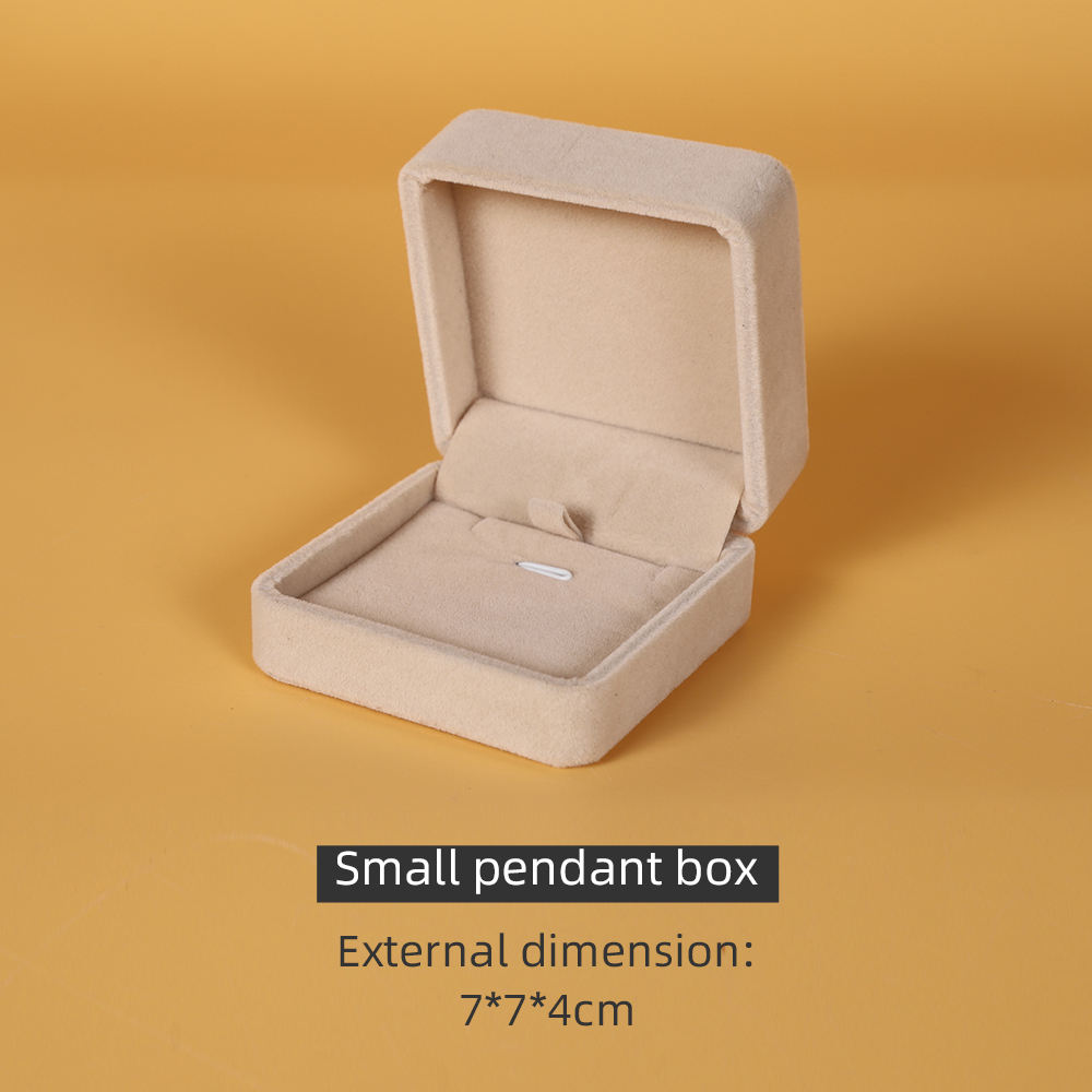 Small pendant box-7*7*4cm