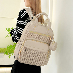 Organisateur de poussette de voyage coloré grande capacité, station de change isolée tendance, <span class=keywords><strong>sac</strong></span> <span class=keywords><strong>à</strong></span> <span class=keywords><strong>langer</strong></span> imperméable en Oxford pour maman - Product Image 4