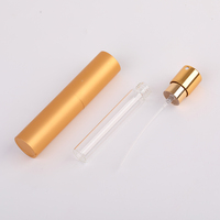 Flacon pulvérisateur miniature rechargeable personnalisé en usine, 8 ml, atomiseur de parfum rechargeable à visser, flacon d'échantillon cosmétique
