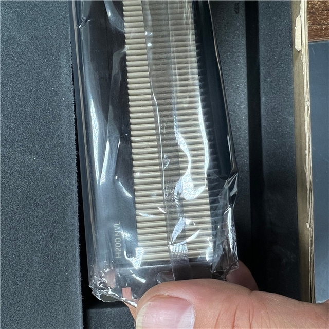 High-Performance 141GB NVL GPU AI Accelerator NVLink Interconnect for Enterprise Workstation Desktop Used Data Center Workloads