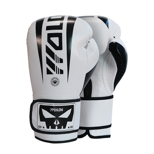 Guantes de <span class=keywords><strong>Boxeo</strong></span> Wolon Blancos y Negros para Entrenamiento y Combate, Modelo Rival, Material PU Personalizado, Cierre de Velcro, Combo de 3 Piezas - Product Image 4