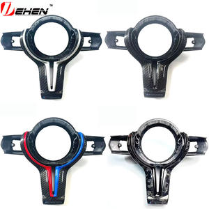 适用于宝马<span class=keywords><strong>M</strong></span>系列F80 F82 F10 F06 F12 F13 F15 F16 <span class=keywords><strong>M</strong></span>-运动型F20 F22 F30 F31 F32 F33 F36适用于宝马方向盘装饰碳纤维 - Product Image 1