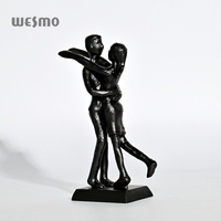 Amoureux câlin anniversaire cadeau résine table Figure Sculpture décoration objets décoratifs Accent