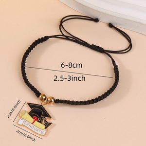 Nouveaux cadeaux de remise de diplôme : Robe de baccalauréat, toque de doctorat, bracelets style preppy, bracelets tressés pour étudiants avec carte d'inspiration - Product Image 6