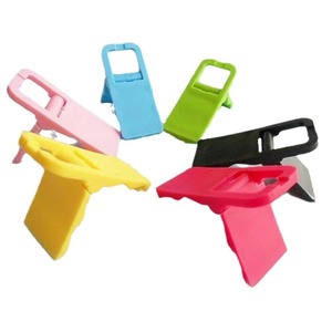 L Shaped Plastic Phone Holder Mini Folding <b>Desktop</b> <b>Stand</b> For Mobile Phone Pink Color PVC Material - Product Image 5