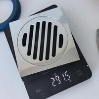 Siphon de sol de salle de bain d'hôtel en laiton chromé 11x11CM, à haut débit, avec grille à motif capsule ronde, pour douche