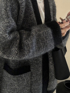 <span class=keywords><strong>Cardigan</strong></span> long oversize à col en V <span class=keywords><strong>gris</strong></span> <span class=keywords><strong>foncé</strong></span> mélangé, style Old Money, esthétique coréenne, pour <span class=keywords><strong>femme</strong></span>, automne 2025, tricot ample, 100% acrylique - Product Image 5