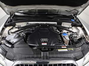 Audi Q5 2015 Diesel Automatique SUV Quattro AWD Moteur Diesel Turbo Puissant Prêt à l'Exportation SUV de Luxe en Excellent État à Vendre - Product Image 6