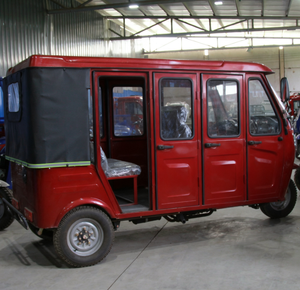 Nuevo Tuk Tuk Eléctrico de Pasajeros con Carrocería Cerrada de Tres Ruedas, Gran Venta 2025 - Product Image 4