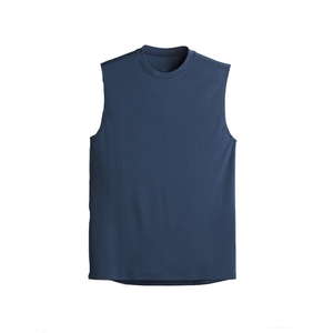 Camiseta sin mangas para hombre de talla grande con tallas extendidas y ajuste relajado, diseñada para mayor comodidad para personas grandes y altas durante las sesiones de gimnasio y uso casual. - Product Image 1