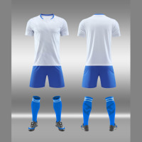 Ensembles d'uniformes de football propres sans logos - Maillots de football vierges personnalisables pour les écoles, les clubs et les événements