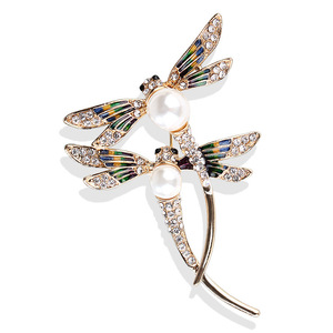 LH4785 spille a forma di <span class=keywords><strong>libellula</strong></span> alla moda con <span class=keywords><strong>spilla</strong></span> con strass di perle <span class=keywords><strong>spilla</strong></span> smaltata placcata in oro - Product Image 1