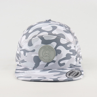 Casquette Snapback 6 Panneaux Personnalisée pour le Golf, la Pêche et le Sport, Imperméable, Perforée au Laser, avec Patch PVC de Haute Qualité – Vente en Gros