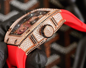 Reloj Mecánico de Lujo Nueva Tendencia 2025 35-02 con Caja de Fibra de Carbono, Cristal de Zafiro, Esfera con Correa de Caucho y Reserva de Marcha - Product Image 3